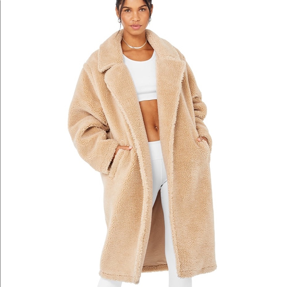 Alo Yoga Oversized Sherpa Trench - Camel